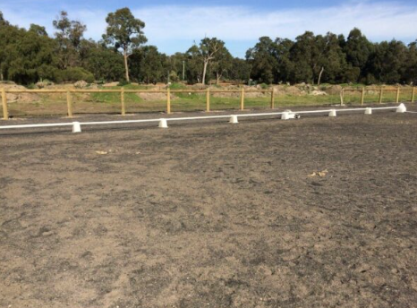 PORTABLE DRESSAGE ARENA [Sz:20 X 60]